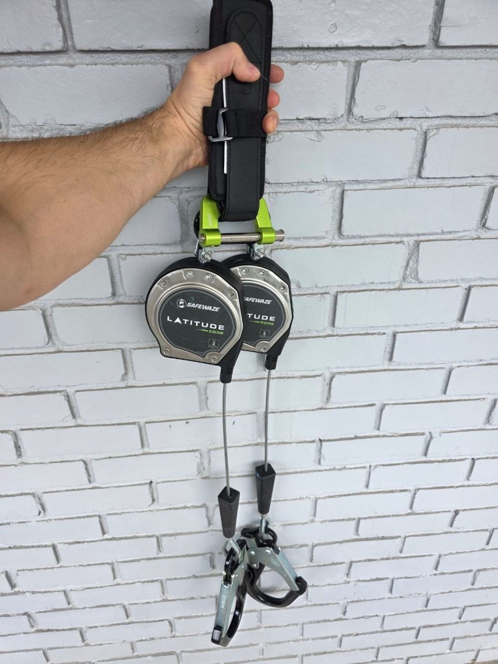 Safewaze Latitude Edge 8’ Dual Cable SRL ALU Rebar Hooks 023-53658
